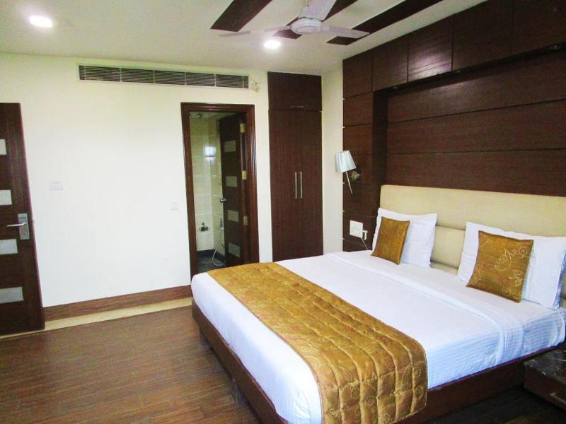 Fabhotel Admire Suites Nuova Delhi Esterno foto